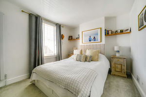 Bedroom- click for photo gallery